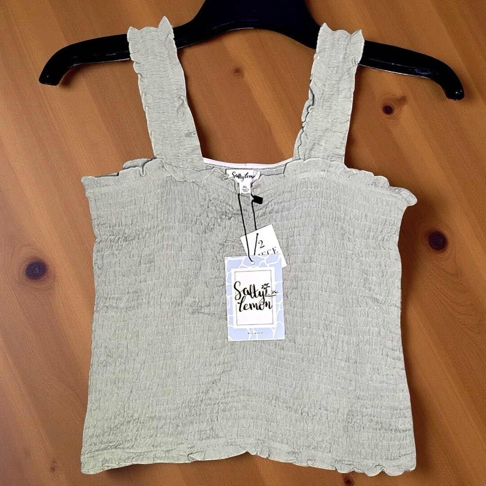 Salty Lemon Smocked Ruffle Trim Cropped Tank Top Women's XL Green Festival NWT